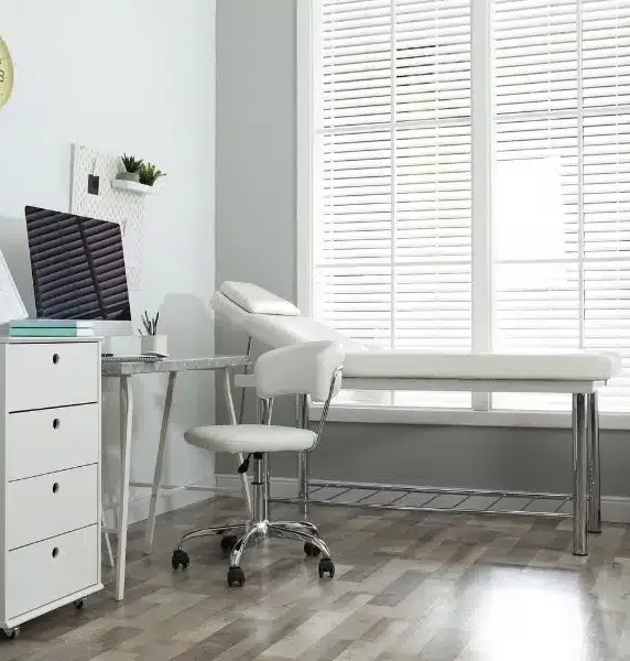 انجام خدمات قابل ارایه در مطب