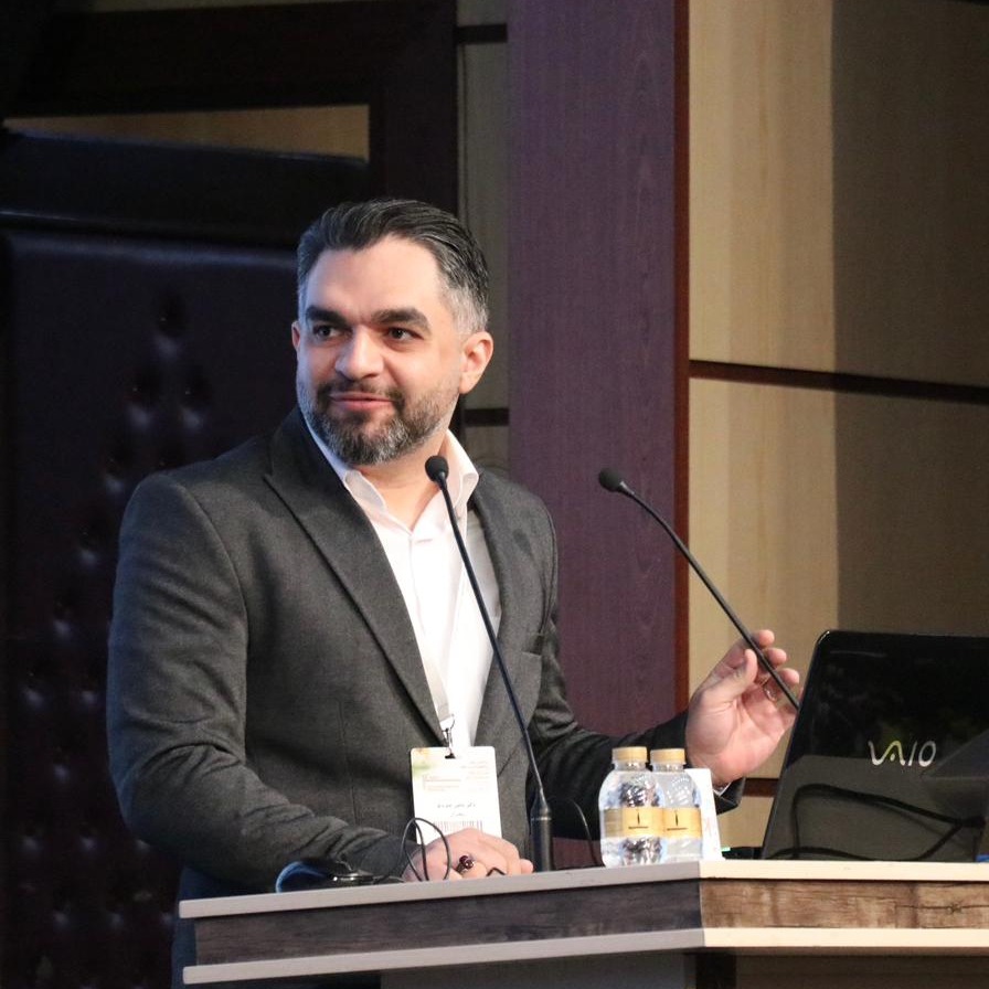 متخصص پوست و مو زیبایی و لیزر  دکتر شاهین حمزه لو